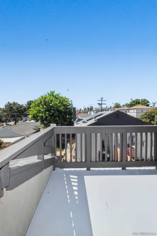 $1,749,000 | 2114 Felspar Street, San Diego, CA 92109