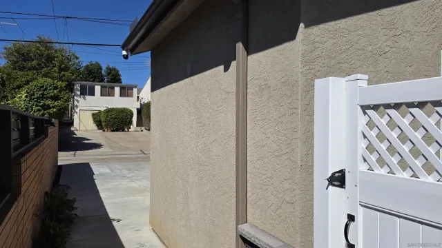 $1,749,000 | 2114 Felspar Street, San Diego, CA 92109