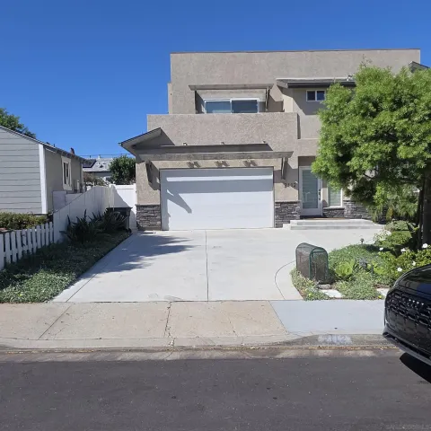 $1,749,000 | 2114 Felspar Street, San Diego, CA 92109