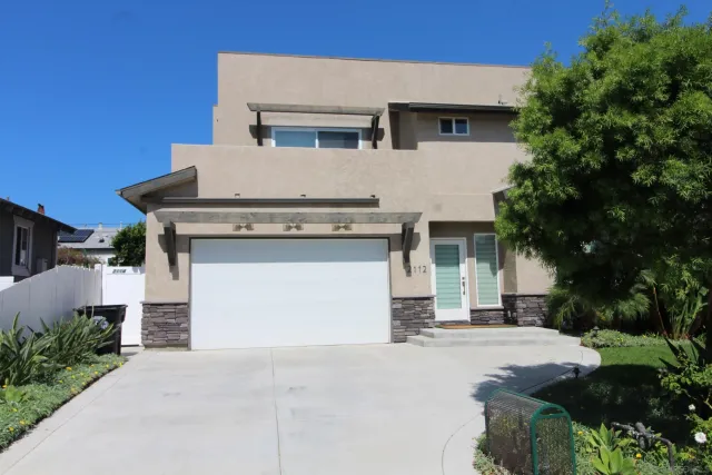 $1,749,000 | 2114 Felspar Street, San Diego, CA 92109
