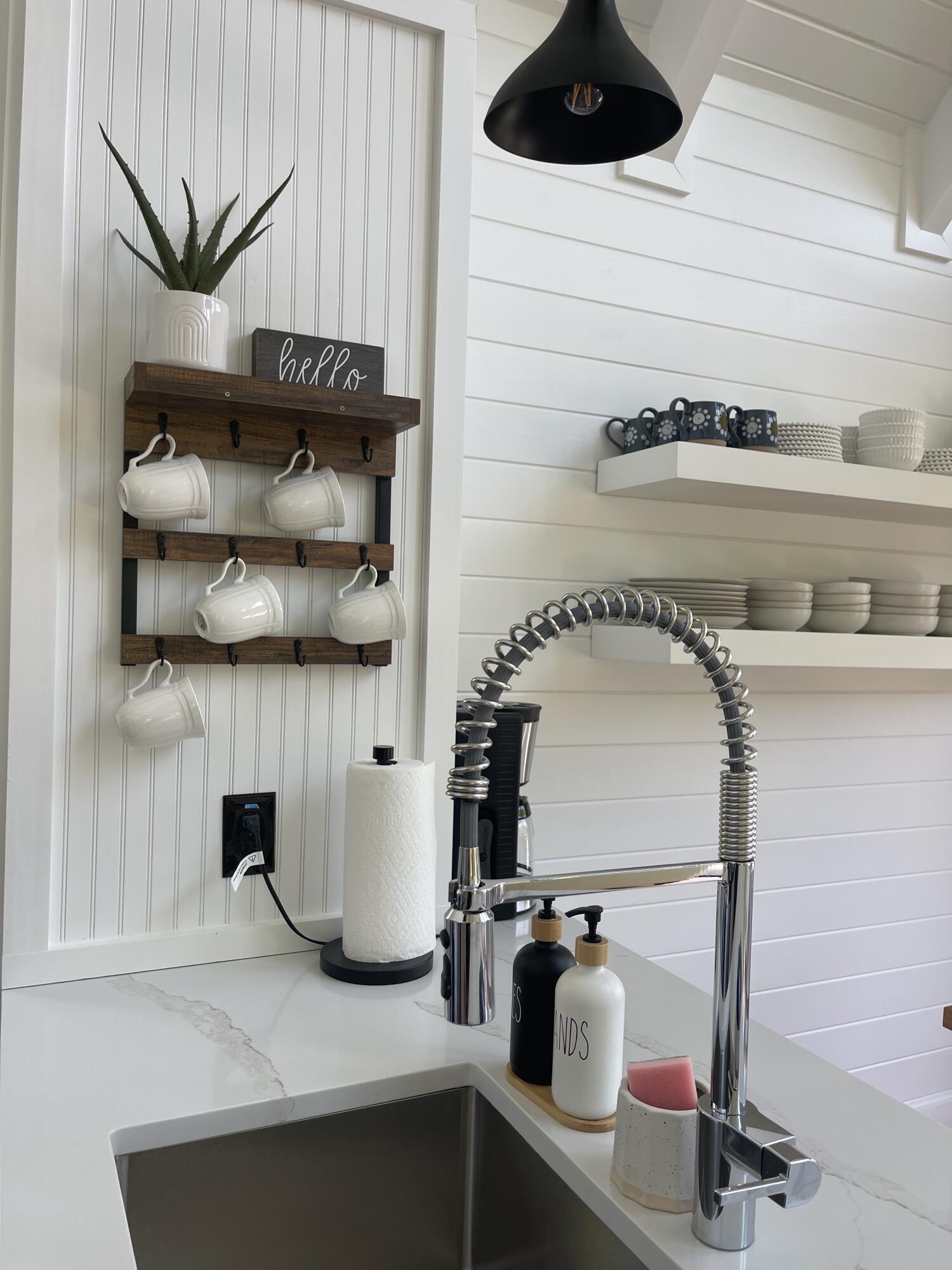 205 New Timber Trail Seneca, SC 29672 - Photo 8 of 67 Lake 39