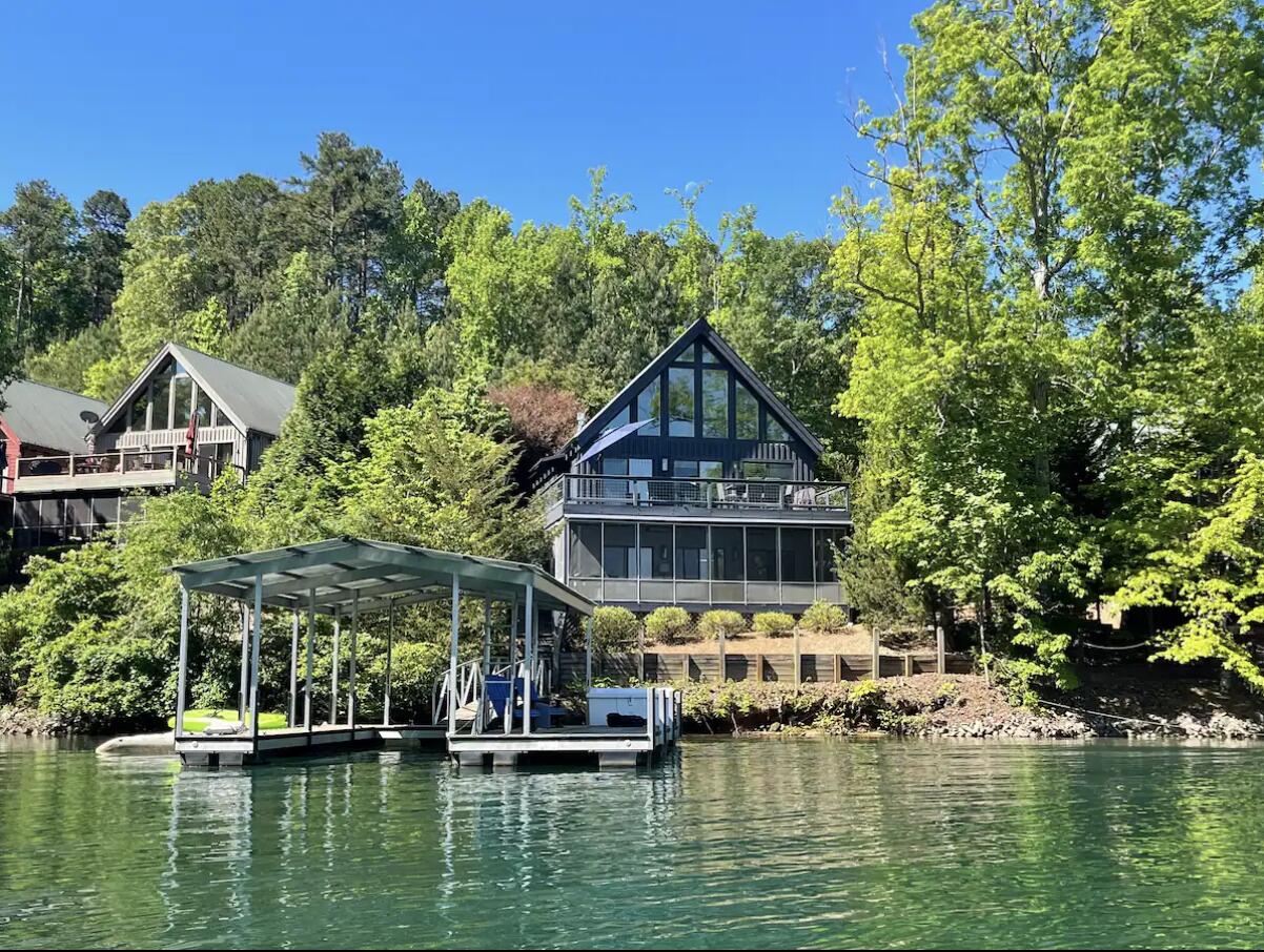 205 New Timber Trail Seneca, SC 29672 - Photo 9 of 67 Screenshot 2024-08-06 at 2.19.32 PM