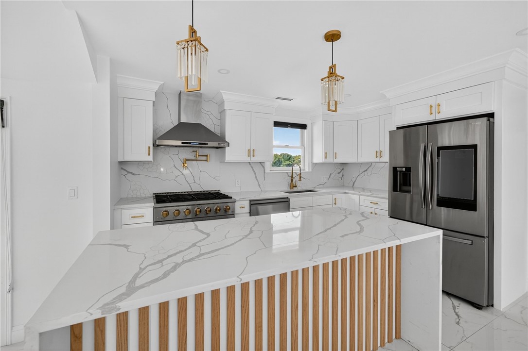 600 Smithfield Road North Providence, RI 02904 - Photo 3 of 22 Gallery Image 3