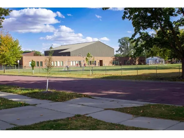 $254,000 | 1112 Marsh Street, Mankato, MN 56001