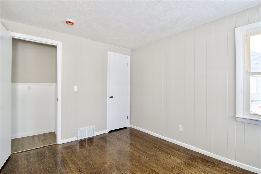43 Edbert Street Chicopee, MA 01020 - Photo 24 of 42 Gallery Image 24