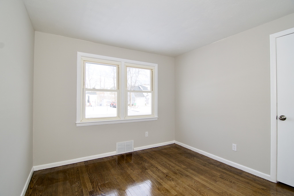 43 Edbert Street Chicopee, MA 01020 - Photo 26 of 42 Gallery Image 26