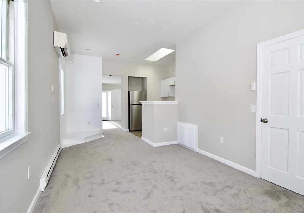 43 Edbert Street Chicopee, MA 01020 - Photo 31 of 42 Gallery Image 31