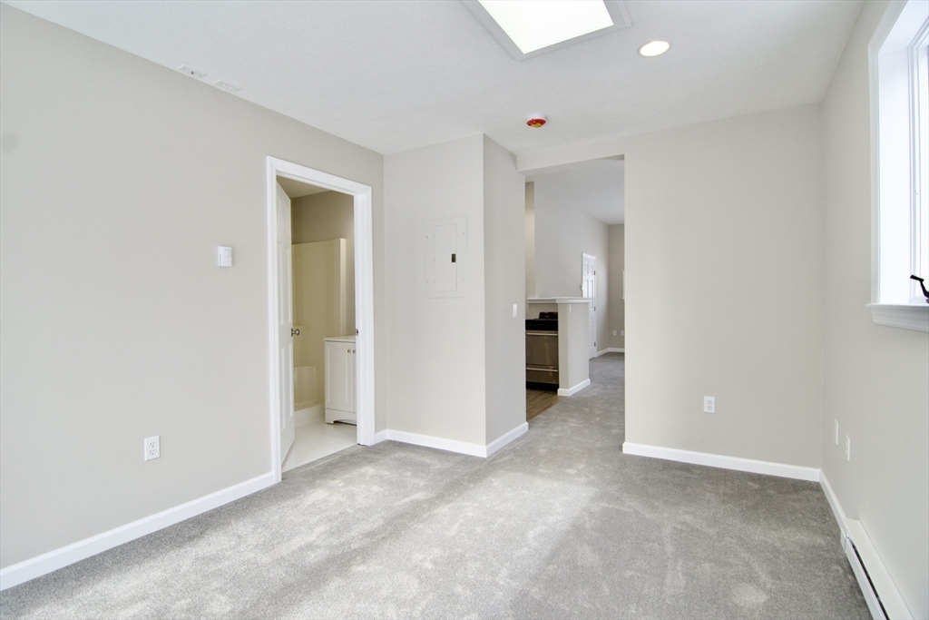 43 Edbert Street Chicopee, MA 01020 - Photo 37 of 42 Gallery Image 37