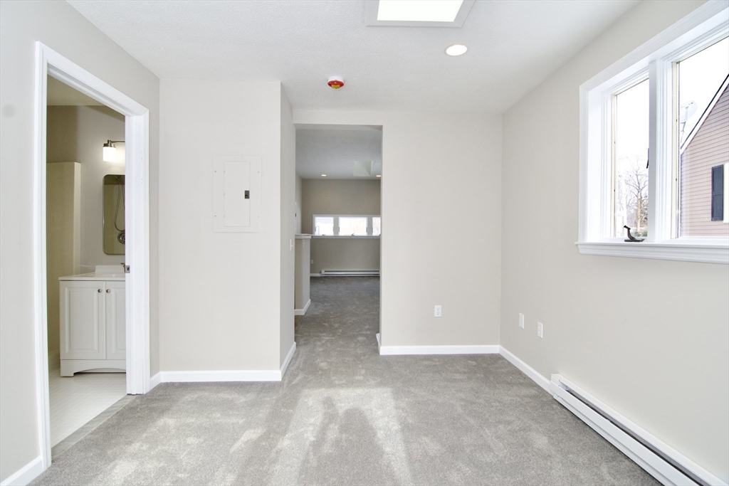 43 Edbert Street Chicopee, MA 01020 - Photo 38 of 42 Gallery Image 38