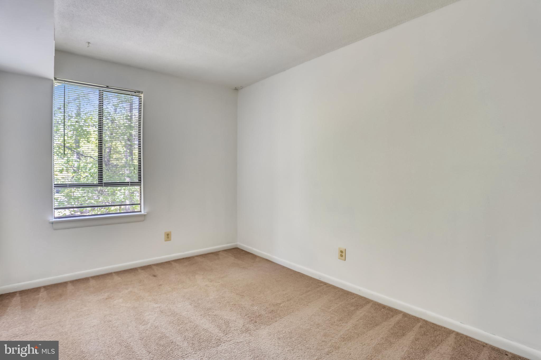 2238 Castle Rock Square, Unit 12C Reston, VA 20191 - Photo 17 of 27 Bedroom 2