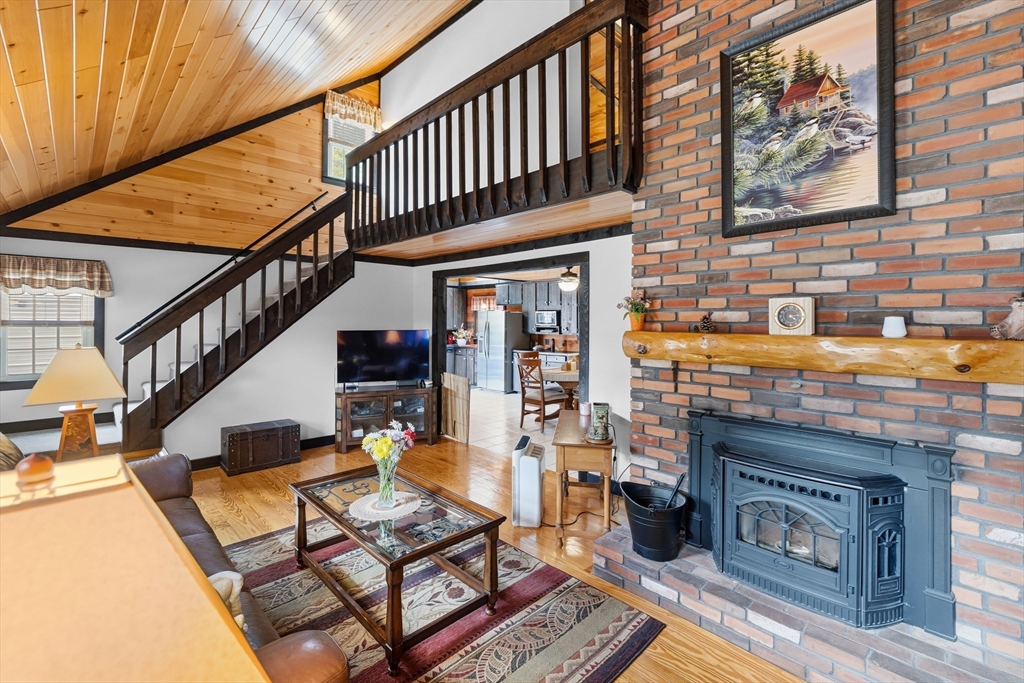 9 Joseph Street Acushnet, MA 02743 - Photo 8 of 42