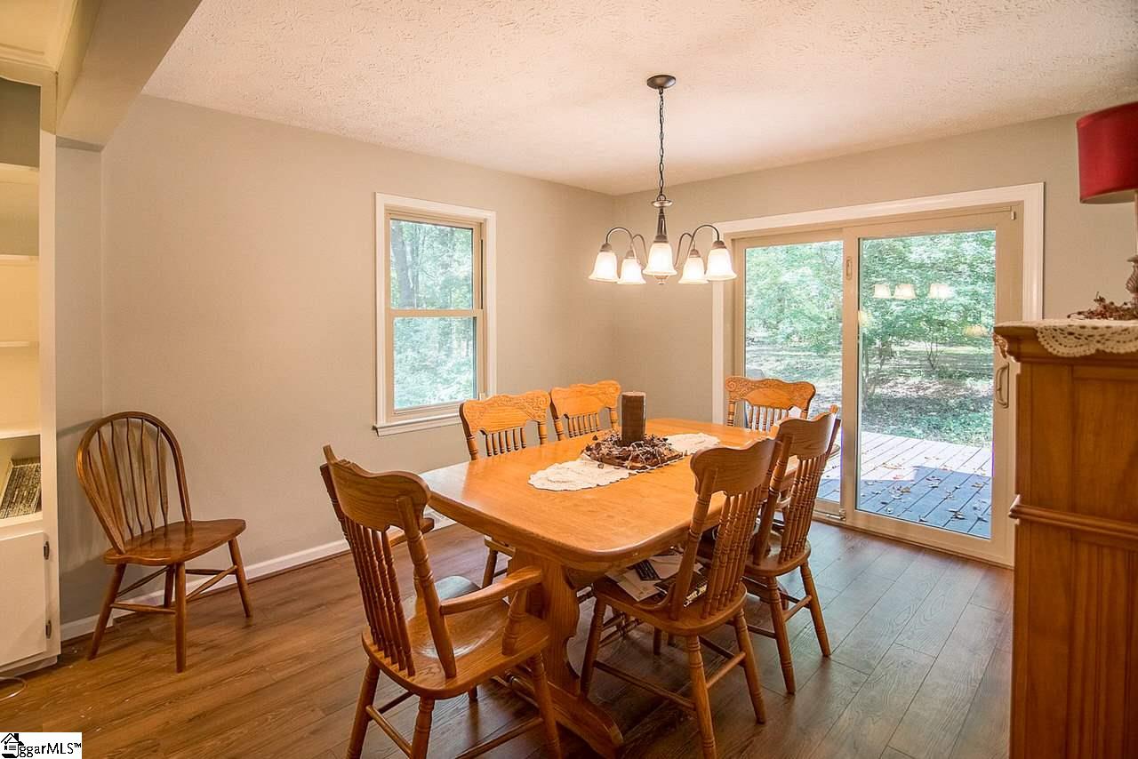 327 2 Notch Trail Easley, SC 29642 - Photo 21 of 36 Gallery Image 21