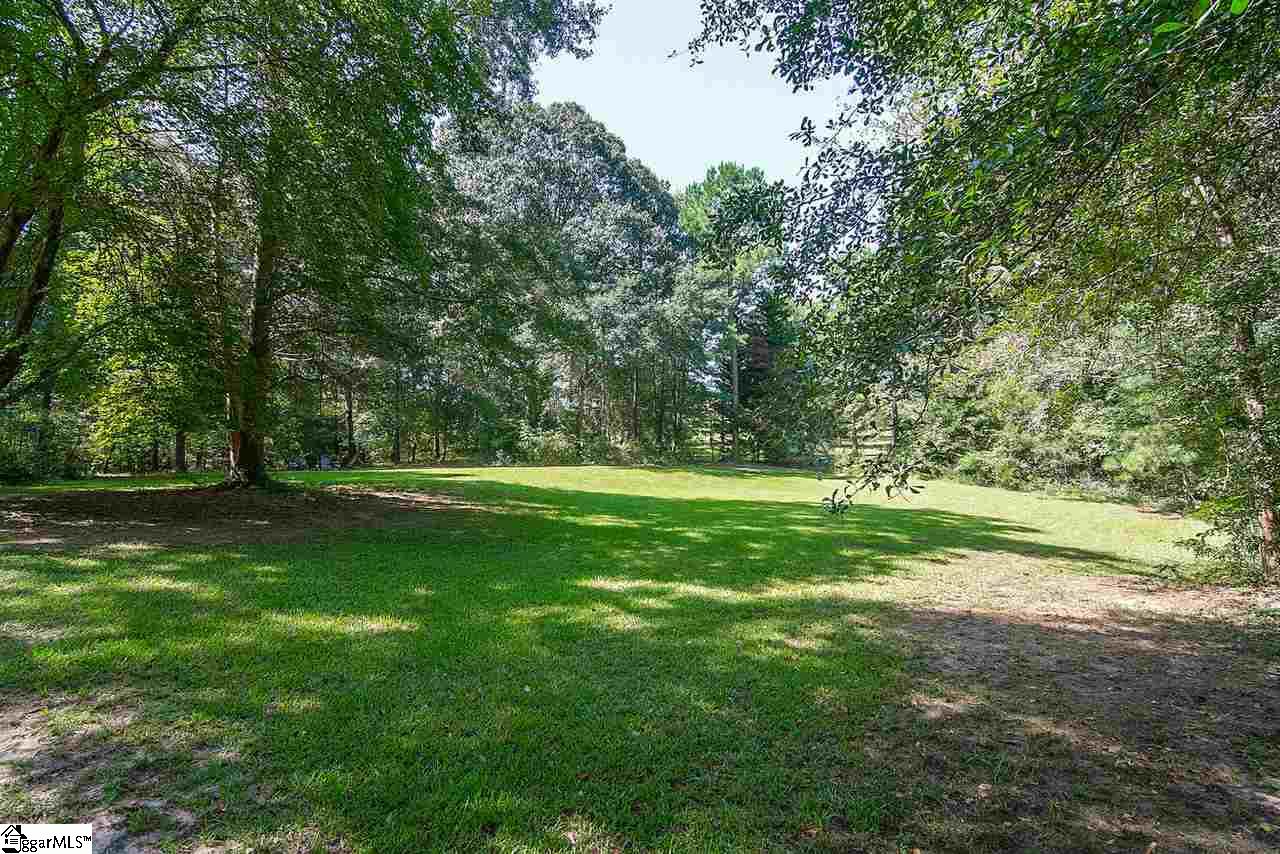 327 2 Notch Trail Easley, SC 29642 - Photo 6 of 36 Gallery Image 6