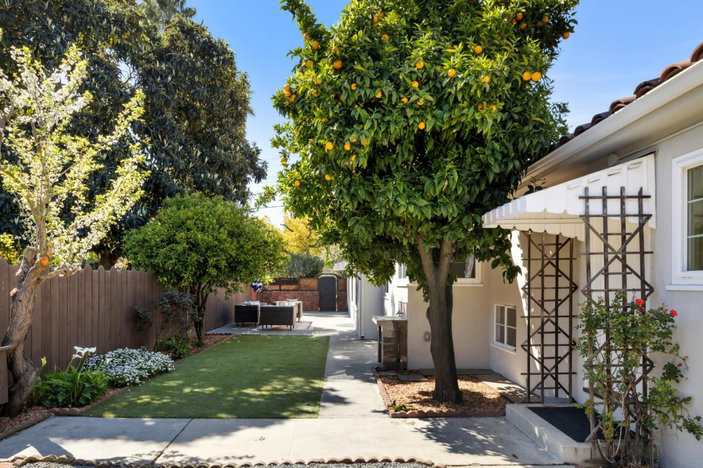 595 Anza Street Mountain View, CA 94041 - Photo 54 of 72