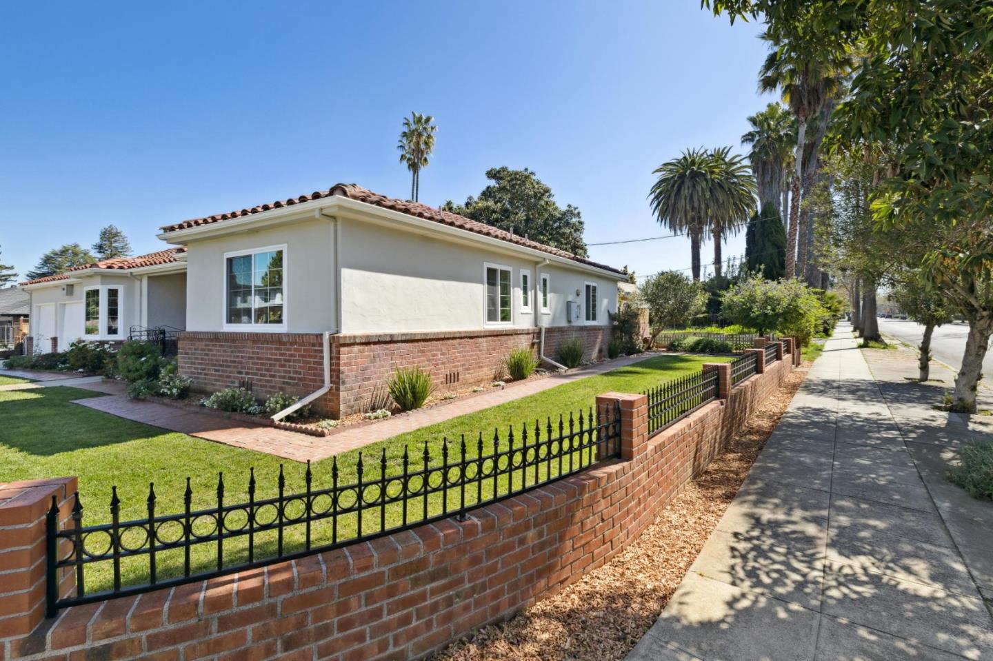 595 Anza Street Mountain View, CA 94041 - Photo 61 of 72