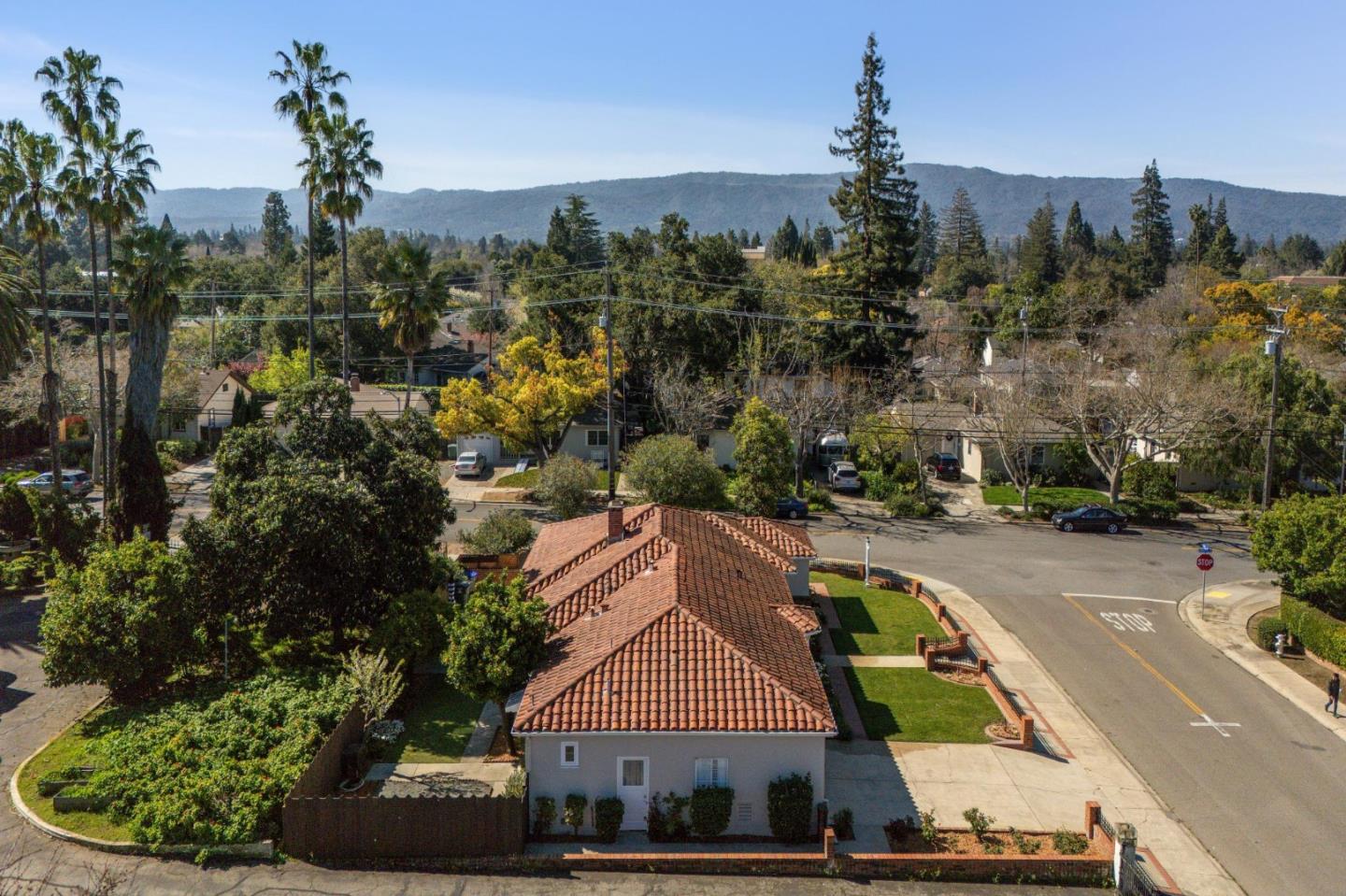 595 Anza Street Mountain View, CA 94041 - Photo 65 of 72 a view of multiple houses with a yard
