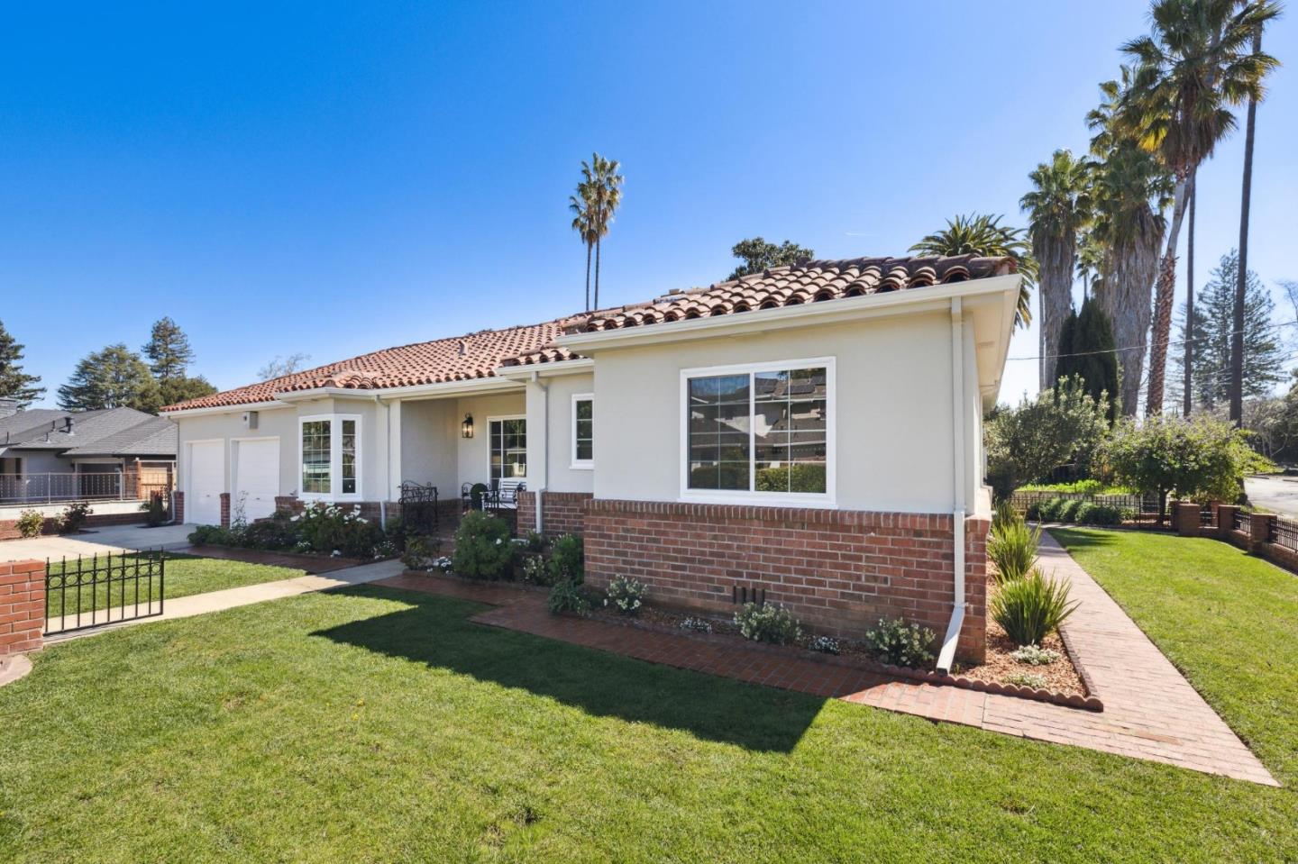 595 Anza Street Mountain View, CA 94041 - Photo 67 of 72 a view of a house with backyard and sitting area