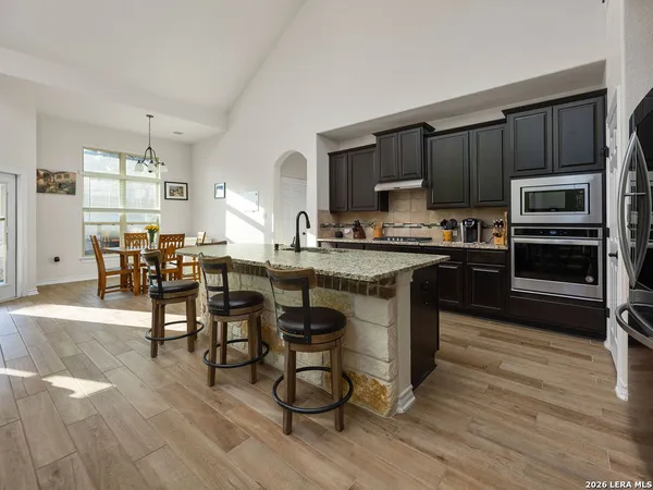 $690,000 | 31049 Clover Pass, Bulverde, TX 78163