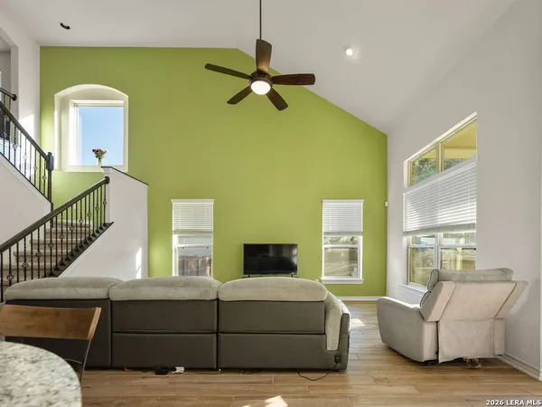 $690,000 | 31049 Clover Pass, Bulverde, TX 78163