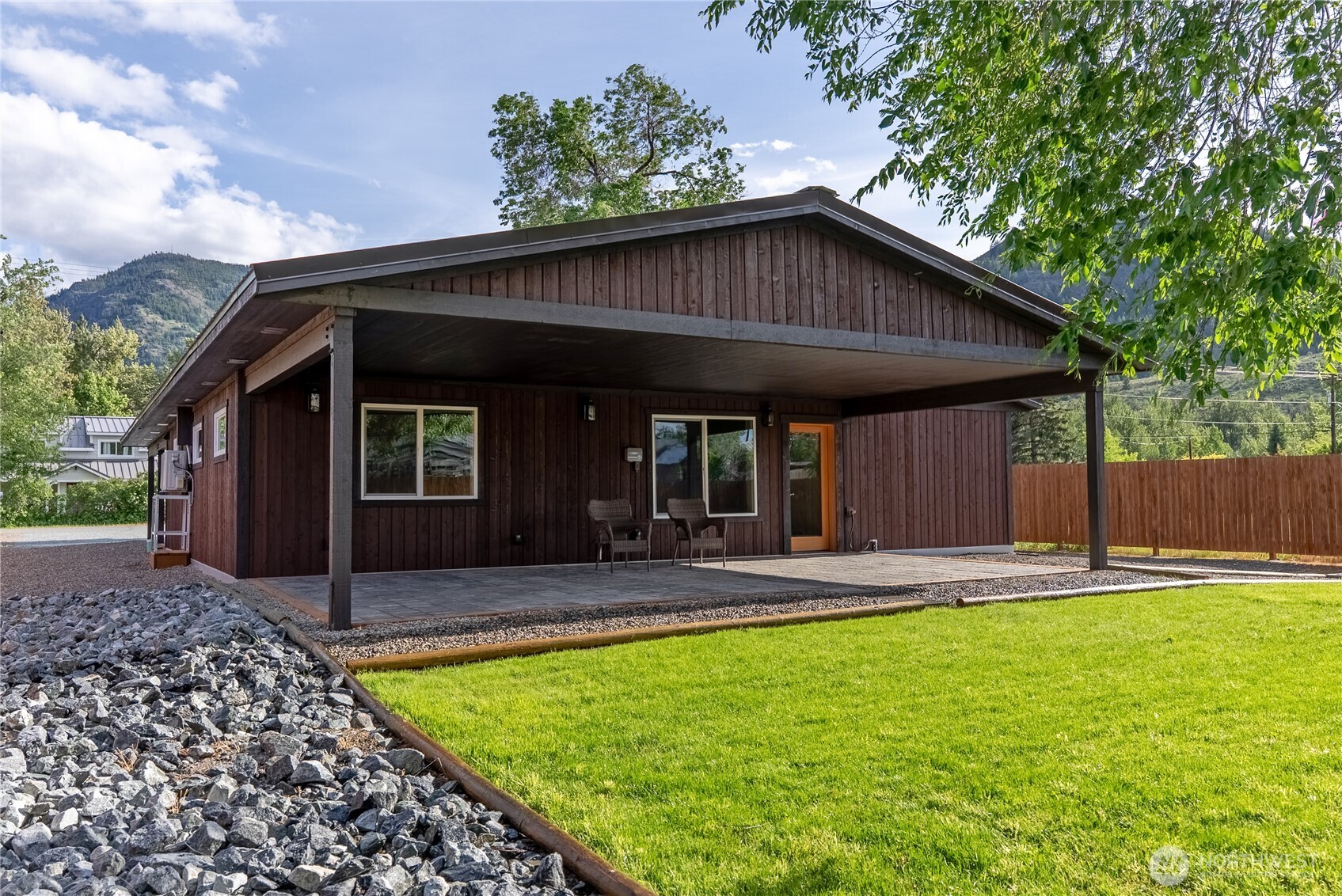 1110 Riverside Avenue Twisp, WA 98856 - Photo 4 of 28 a front view of house with yard