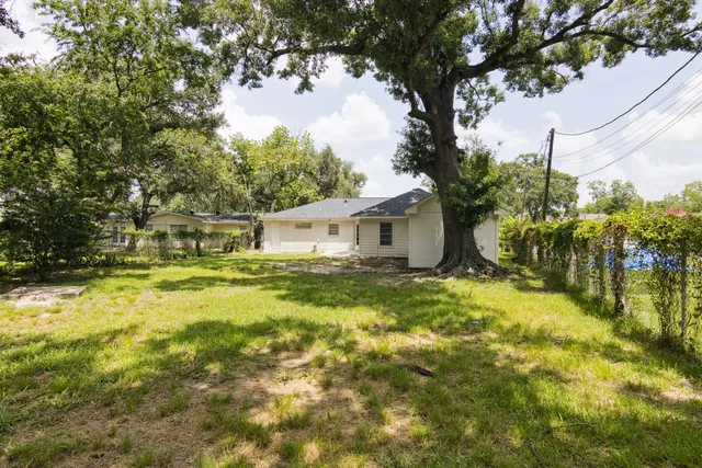 $289,500 | 1606 Oaks Drive, Pasadena, TX 77502