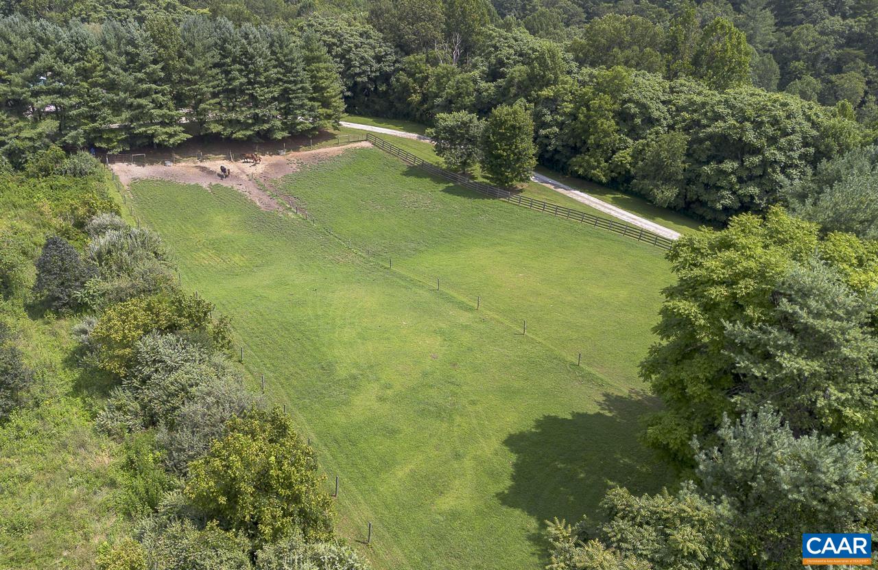 9195 Springwood Road Buchanan, VA 24066 - Photo 16 of 75