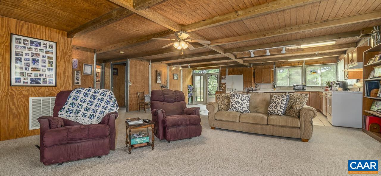 9195 Springwood Road Buchanan, VA 24066 - Photo 53 of 75 a living room with furniture and a large window