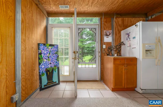 $659,000 | 9195 Springwood Road, Buchanan, VA 24066