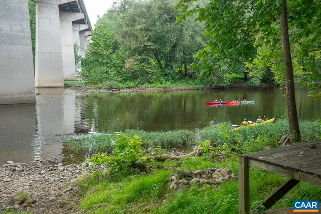 $659,000 | 9195 Springwood Road, Buchanan, VA 24066