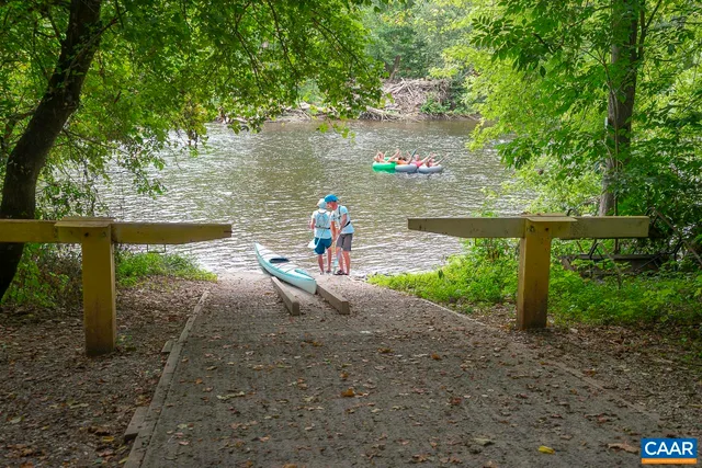 $659,000 | 9195 Springwood Road, Buchanan, VA 24066