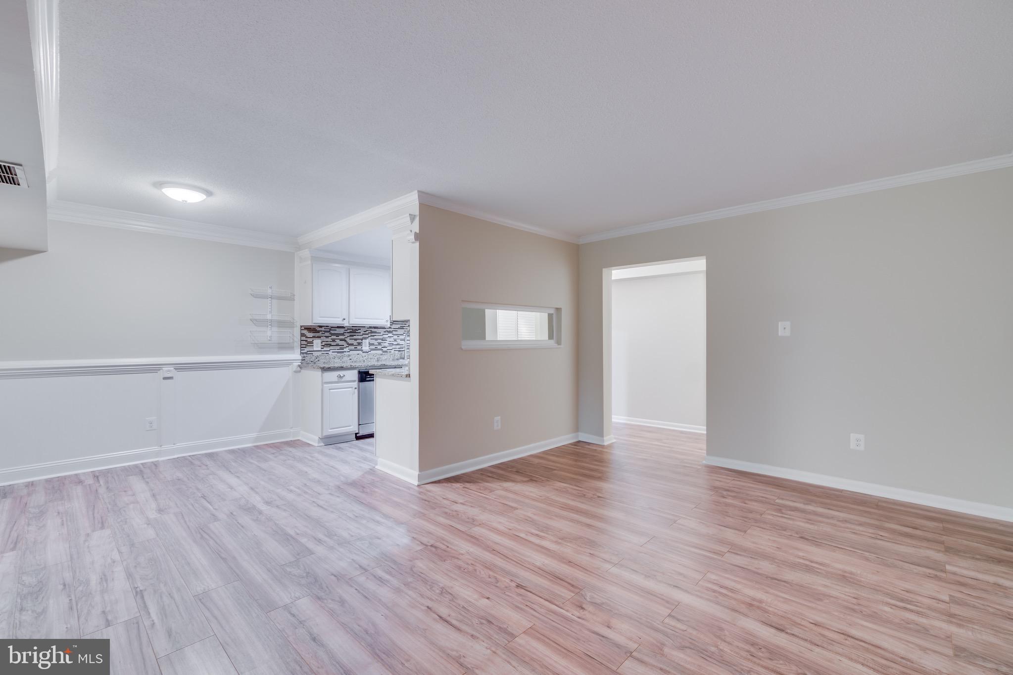 11621 Stoneview Square, Unit 1B Reston, VA 20191 - Photo 12 of 31 Gallery Image 12
