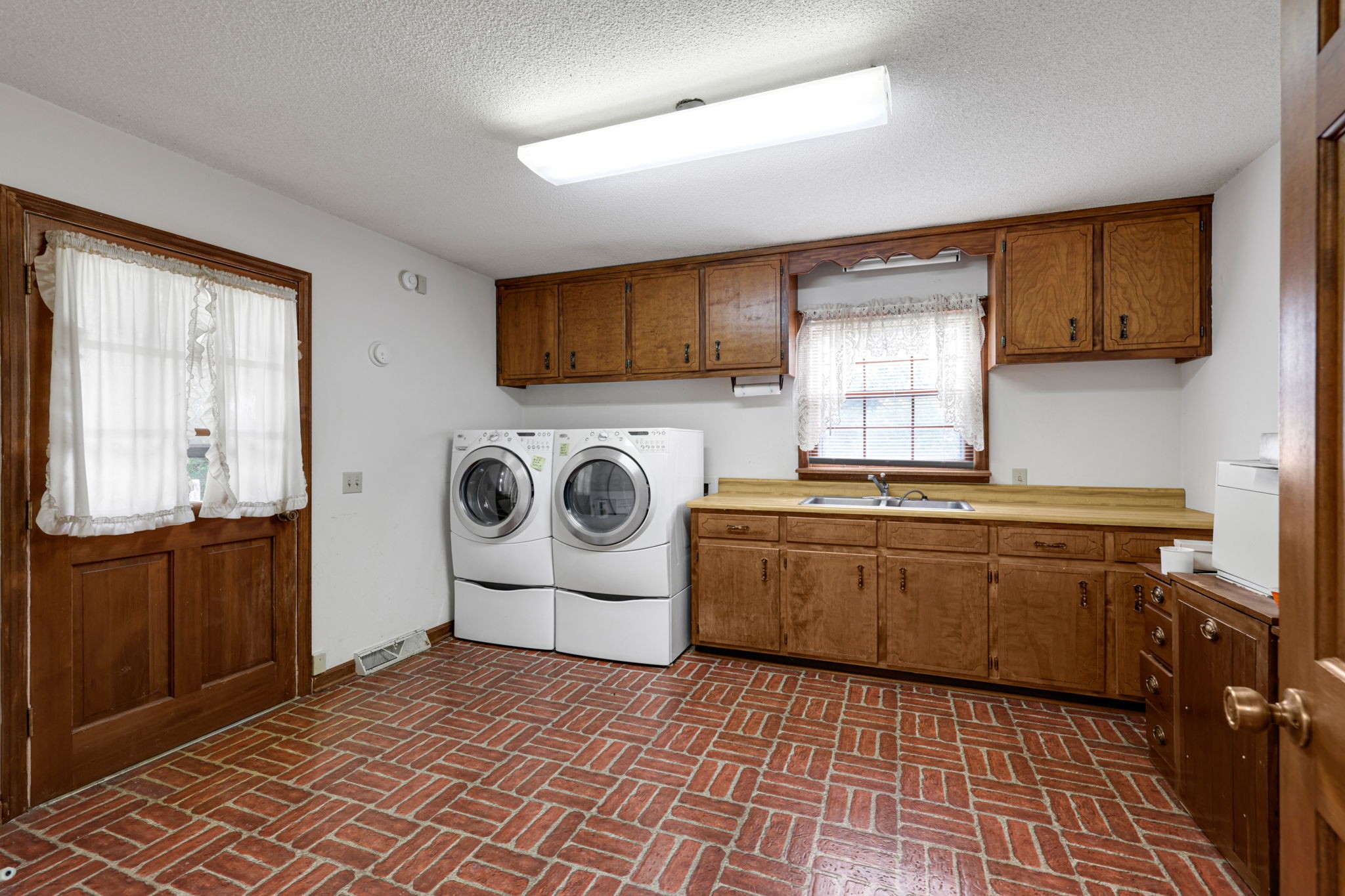 1542 McCarter Road Lawrenceburg, TN 38464 - Photo 19 of 45 Gallery Image 19