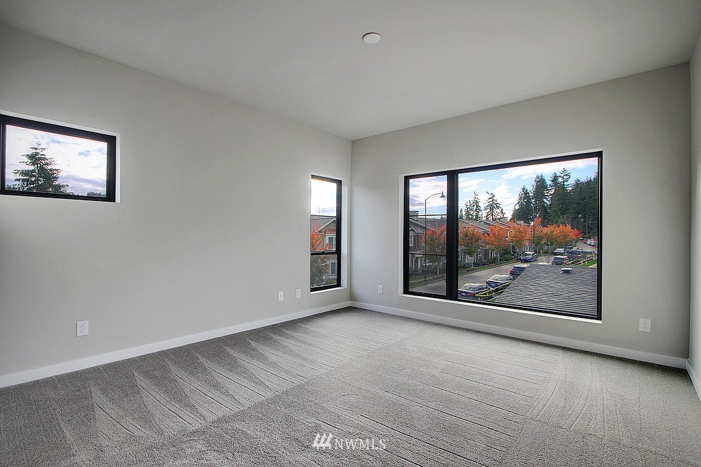 12880 Southeast 75th Road, Unit 11 Newcastle, WA 98056 - Photo 6 of 16