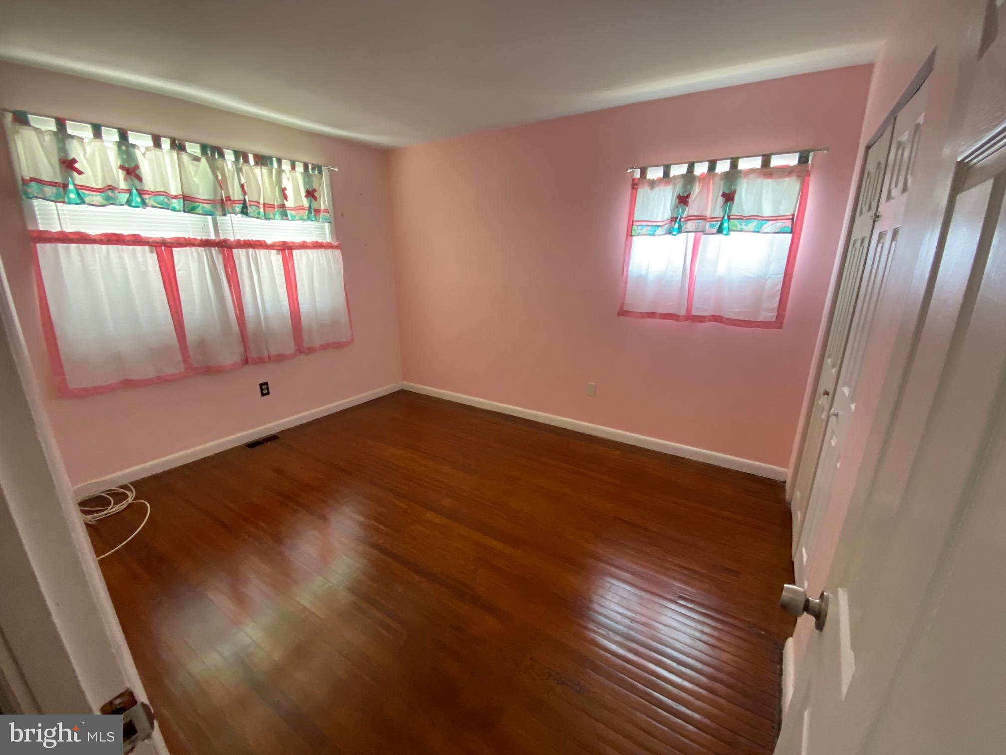 21 Timber Drive Barrington, NJ 08007 - Photo 12 of 45 Upstairs 2nd Bedroom