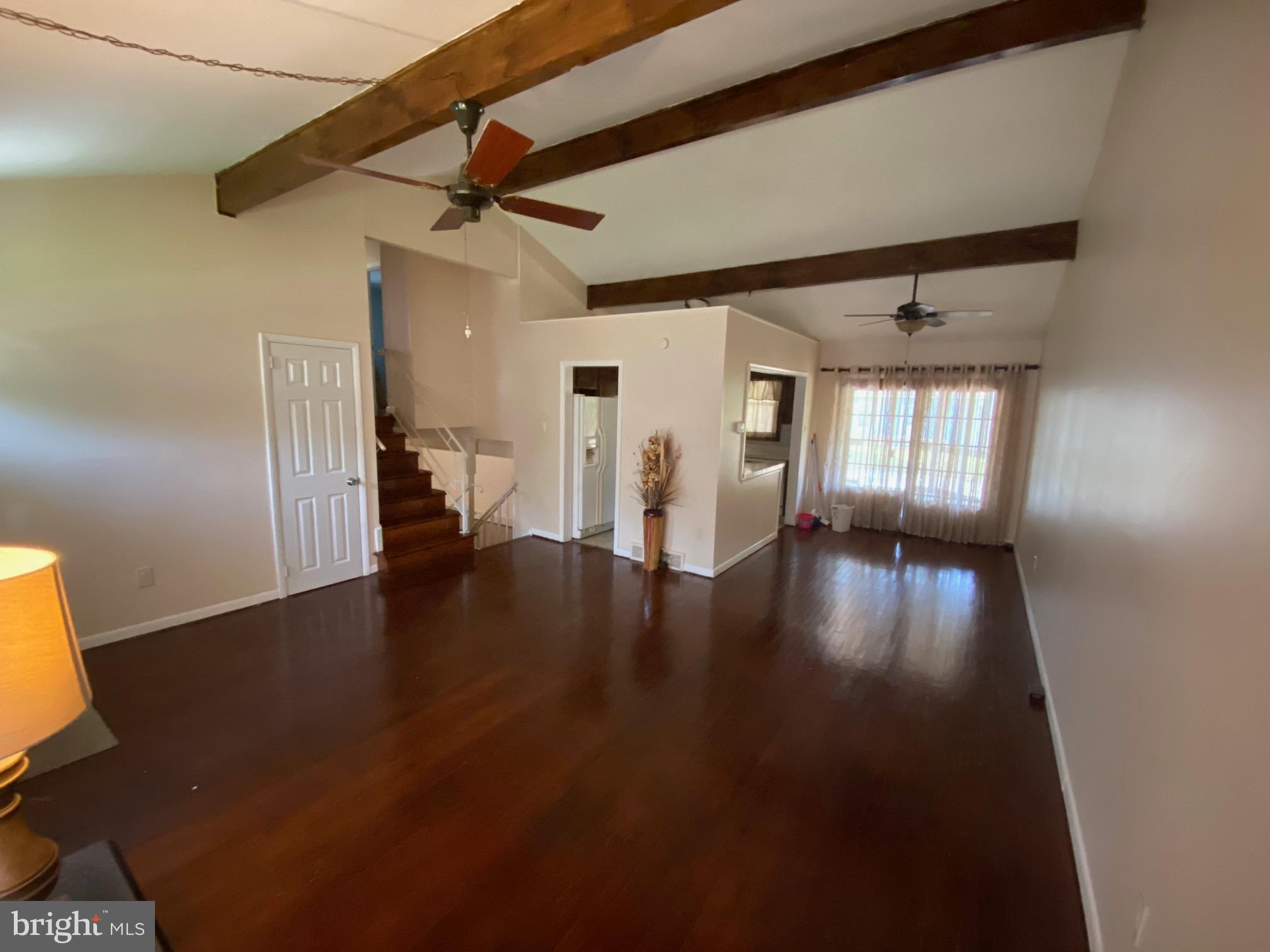 21 Timber Drive Barrington, NJ 08007 - Photo 21 of 45 Living room Main back view