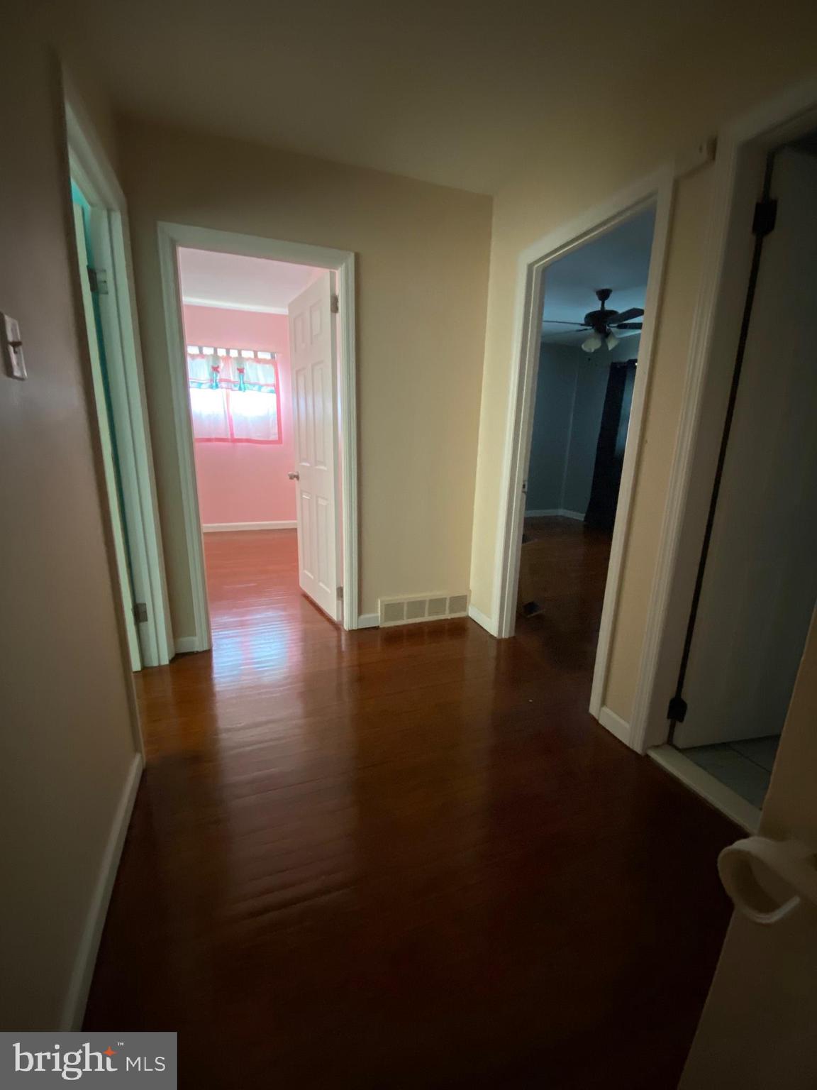 21 Timber Drive Barrington, NJ 08007 - Photo 28 of 45 Upstairs Hallway