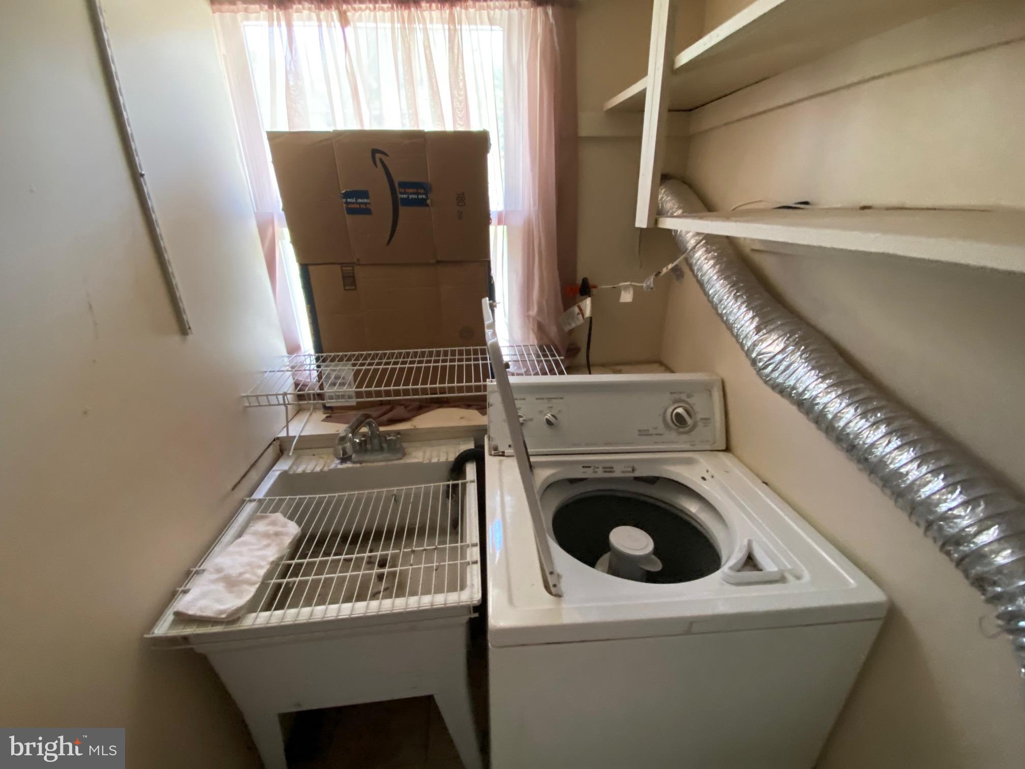 21 Timber Drive Barrington, NJ 08007 - Photo 33 of 45 Laundry room