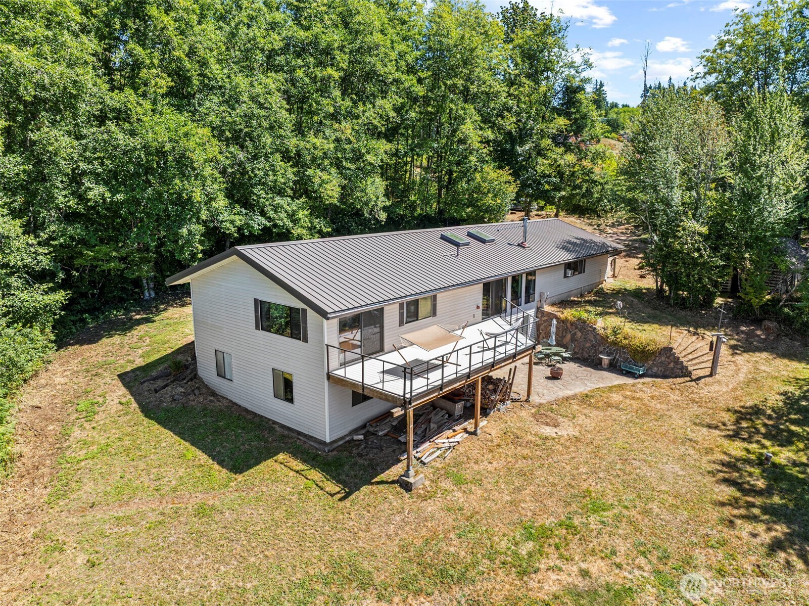 3287 Green Mountain Road Kalama, WA 98625 - Photo 1 of 39 Gallery Image 1