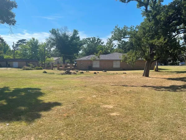 $65,000 | 902 North Palestine Street, Athens, TX 75751