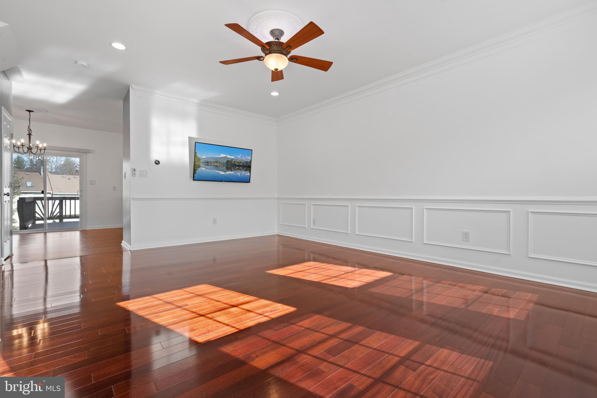 14802 Edman Road Centreville, VA 20121 - Photo 5 of 45