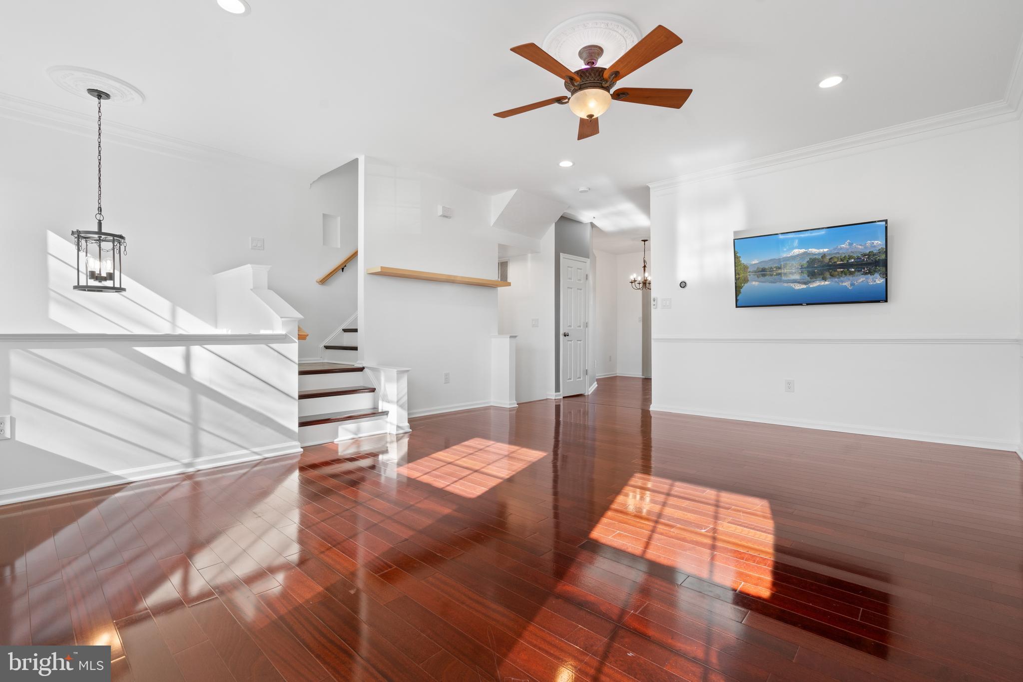 14802 Edman Road Centreville, VA 20121 - Photo 6 of 45