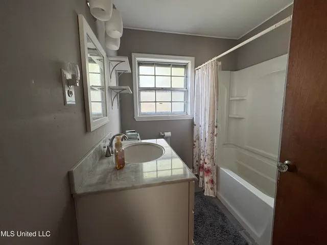 $120,000 | 106 Rosemary Avenue, Long Beach, MS 39560