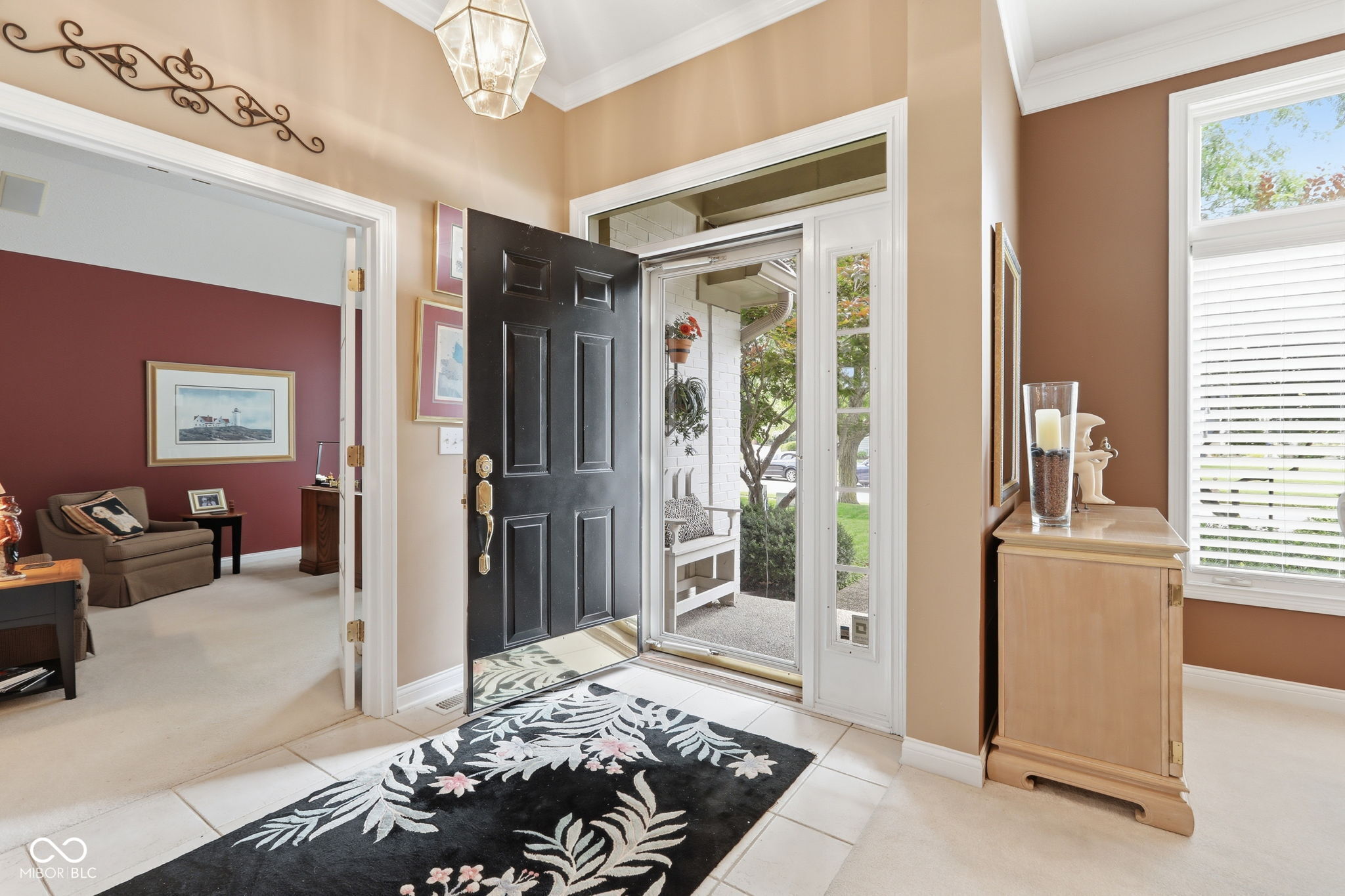 5756 Marco Point Carmel, IN 46033 - Photo 4 of 50