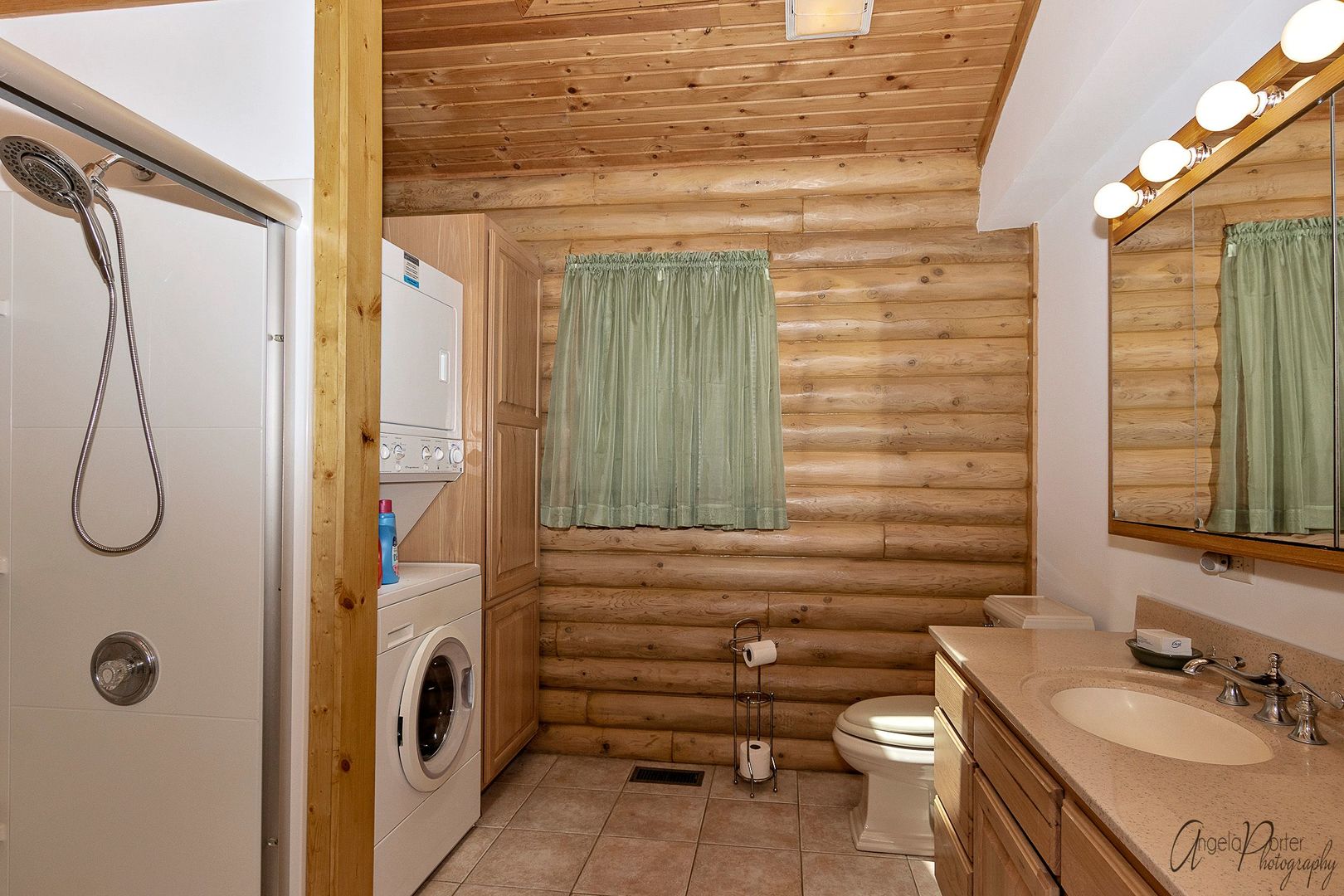 38304 North Briar Road Spring Grove, IL 60081 - Photo 16 of 39 a bathroom with a sink a toilet and shower
