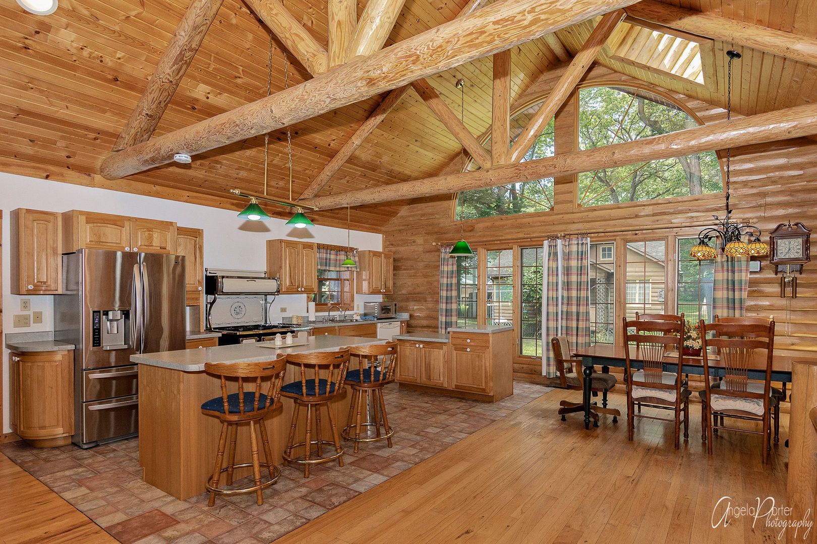 38304 North Briar Road Spring Grove, IL 60081 - Photo 6 of 39 a view of a chairs and table in a patio