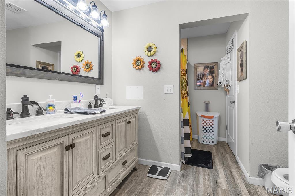 8986 Bollinger County Road Glenallen, MO 63751 - Photo 15 of 25