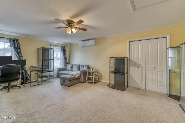 $299,900 | 250 Bradford Lane, Bristol, TN 37620