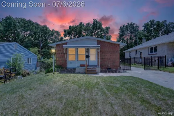 $189,900 | 507 Madison Street, Ypsilanti, MI 48197