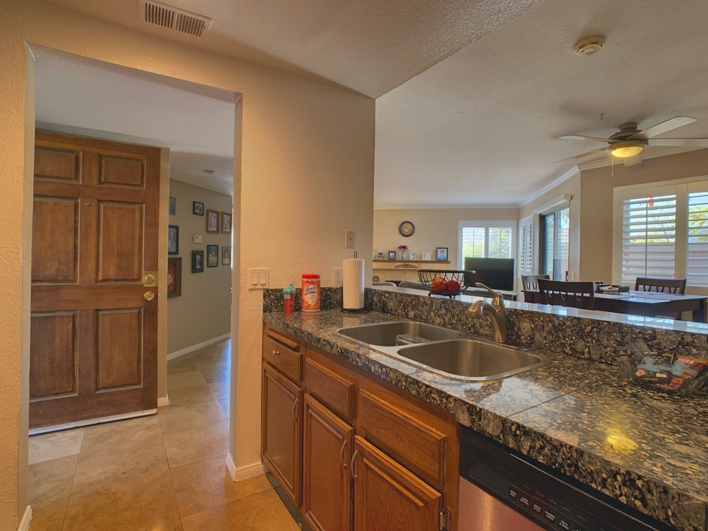2908 Anawood Way Spring Valley, CA 91978 - Photo 5 of 17 Gallery Image 5
