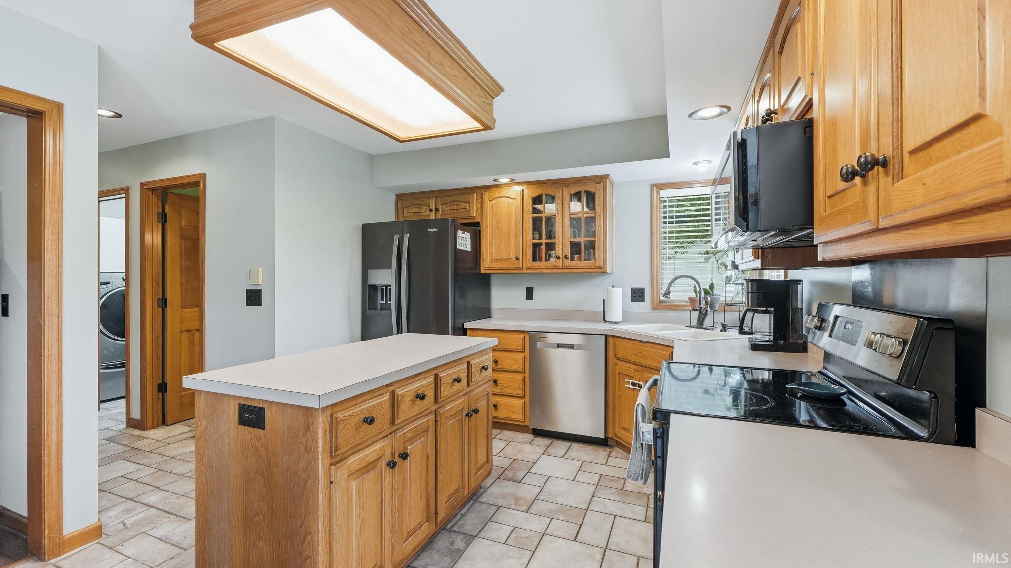 921 Autumn Ridge Lane Fort Wayne, IN 46804 - Photo 13 of 36 Gallery Image 13